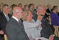 Kuvassa paikallisjärjestön varapuheenjohtaja Jouni Linden, sihteeri Sari Kettunen ja puheenjohtaja Mikko Prusi